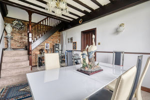 Dining Room- click for photo gallery